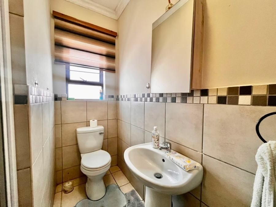 3 Bedroom Property for Sale in Waterval East North West